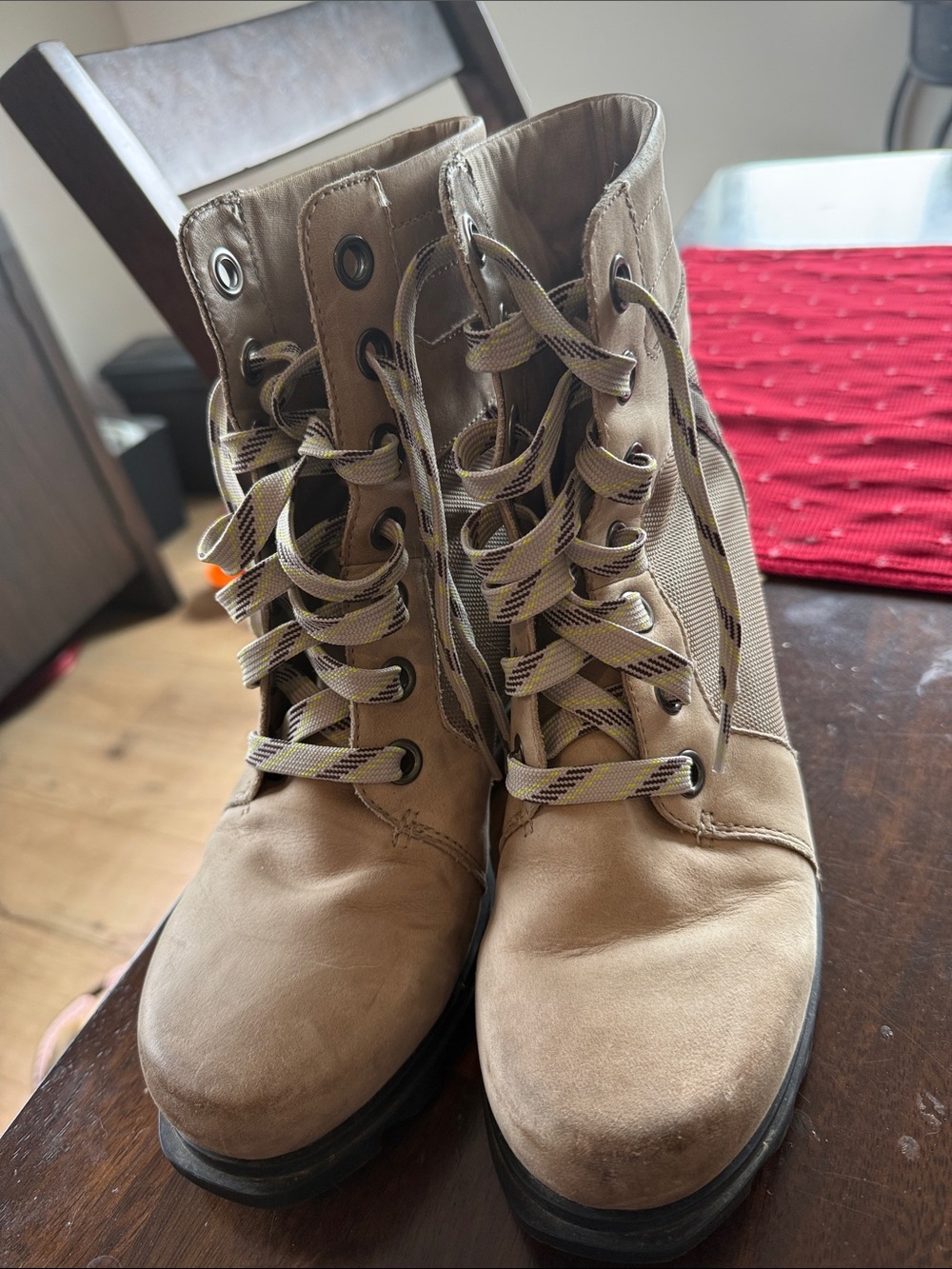 Sorel sz 8 camel Women’s Taupe Lace-Up Wedge fall Boots heel designer shoes - Picture 3 of 5